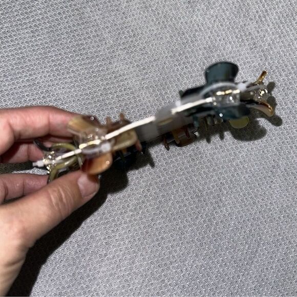 Sunday State Shades of Brown Green Gray Marble Claw Clips set of 8 - Picture 5 of 5